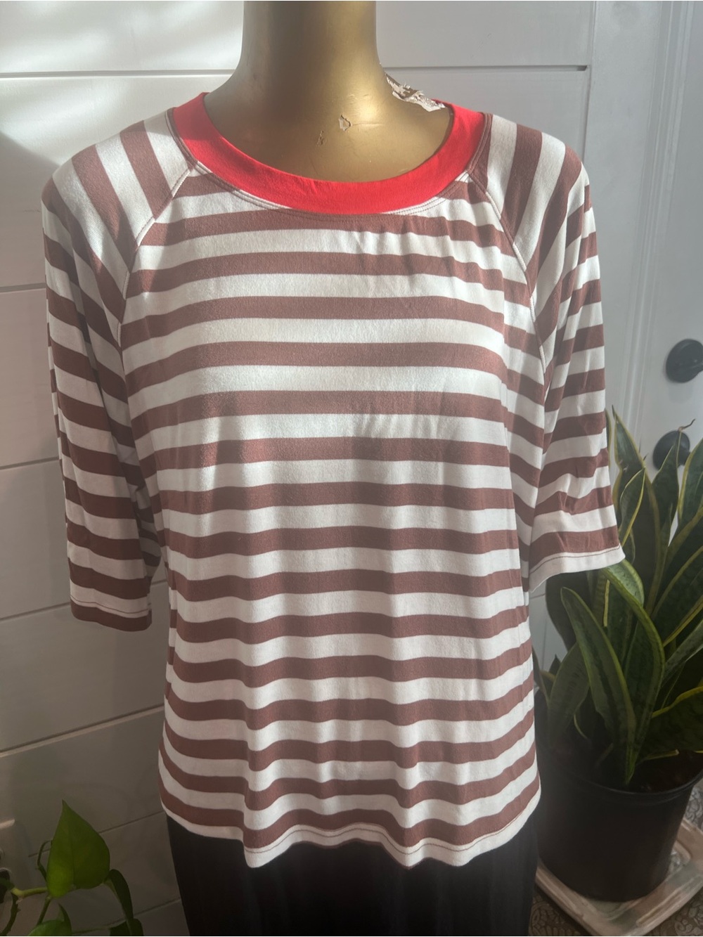 UE Striped Short Sleeve Tee in Brown, White & Red Trim